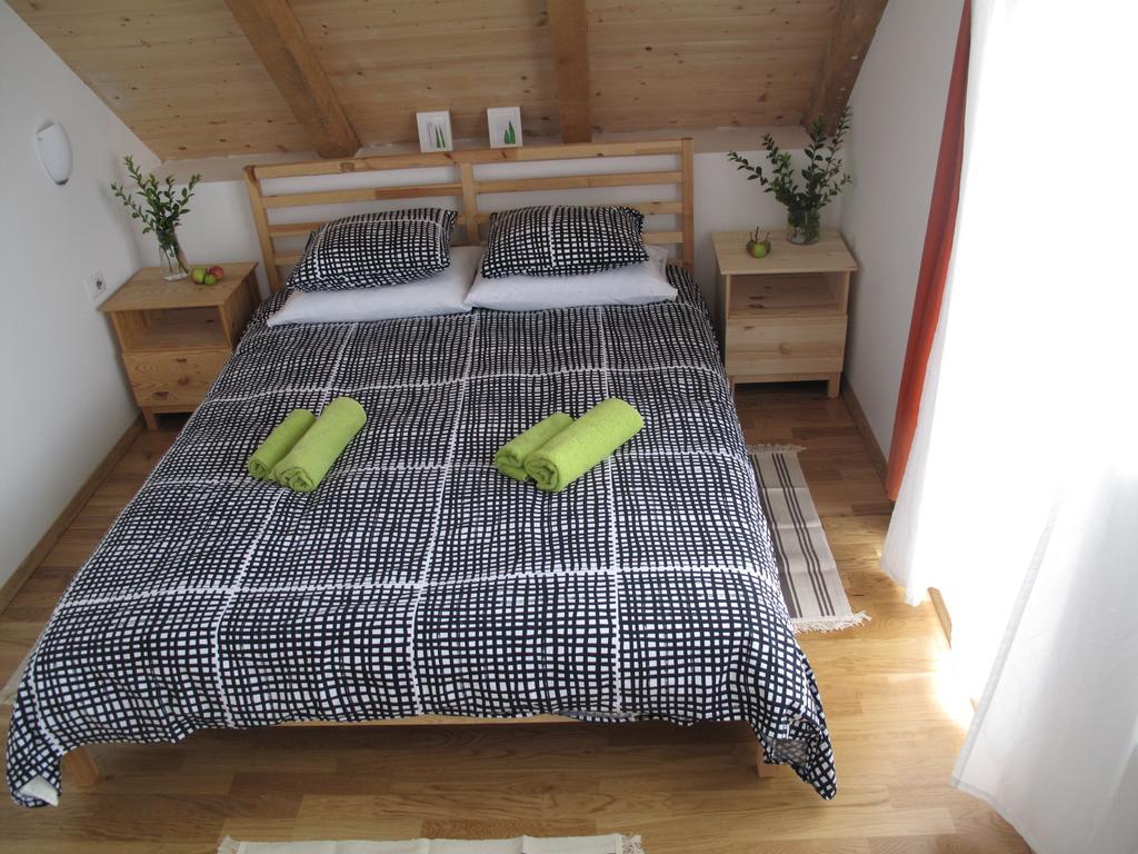 Guesthouse Bor Plitvice Lakes Plitvicka Jezera Bagian luar foto